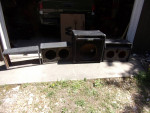 4 speaker cabinets