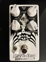 Various stuff pedals, etc.-make offers/trades reduced prices