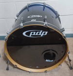 PDP PLATINUM SERIES DRUMSET W/SOFT ZIPPER BAGS