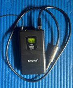 Shure SLX Wireless Rack mountable Guitar Transmitter/Receiver
