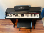 Quirky little piano keyeboard