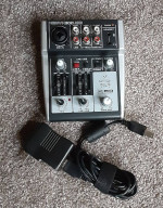 Xenyx 302 USB compact mixer
