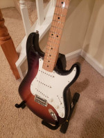 Fender Player Stratocaster 3 Tone Sunburst Finish