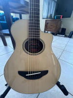 Yamaha APXT2 3/4 Thinline Acoustic-Electric Cutaway Guitar in Natural Finish