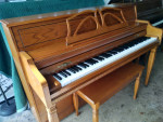 Piano Baldwin with matching original bench