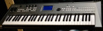 Yamaha MM6 keyboard w/stand