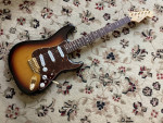 Fender Stratocaster deluxe as new condition