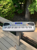 Casio MA-150 mini electronic keyboard —49 keys