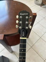 Epiphone Studio LT Ebony Guitar & Fender Mustang V.2 Amp