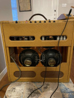 Kendrick 2410 with Dual Rectifier Tubes and Footswitchable Opto Trem