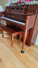 Piano - Very Good Condition