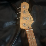 Player Series Precision Bass