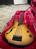Ibanez SRH500F Fretless Bass