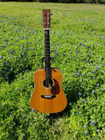 Martin HD28V with OHSC Plays Excellent
