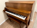 Amazing Yamaha P22 Professional Upright Piano