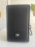JBL IRX108BT Compact 8" Active Loudspeaker with JBL Covers