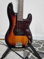 Fender Squier Classic Vibe Precision bass