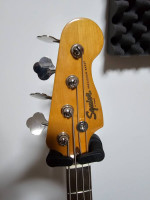 Fender Squier Classic Vibe Precision bass
