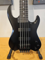 Kiesel Vader 5 headless bass guitar