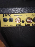 LYX Pro AGL-40 Guitar amp, like new, 3 inputs