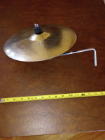 12.5" splash cymbal with mounting hardware