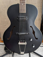 The Loar LH-309 Archtop Jazz Guitar w/ P90 Pickup