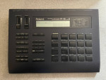 Roland R-8mk2 Human Rhythm Composer Drum Machine w/expansion card