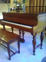 Everett Baby Grand Piano