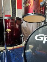 Complete Drum Set very Respectful