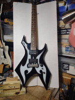 BC Rich Tribal Guitar EXC Setup to gig & strap