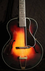 The Loar LH-700-VS Acoustic Archtop Guitar