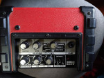 Price drop!Roland micro cube guitar amp- plug in or batteries!