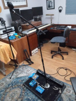SKB PS-45 MODIFIED PEDAL BOARD WITH MIC STAND