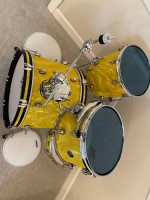 Gretsch Catalina Club - Yellow Satin Flame 4pc