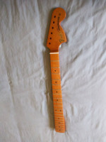 Roasted Maple Strat neck