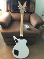 GUITAR-DEAN CADILIAC X JESSE JAMES CLASSIC  WHITE