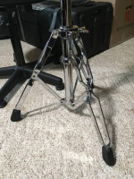 DW 9000 series cymbal stand