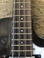 Hofner Ignition club, Bass