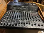OLD SKOOOL POWER!!! PEAVEY XR-1200 POWERED MIXER W/ REAL 400 WATTS!