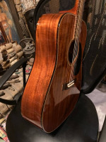 "Lawsuit-Era" Martin D-25K-2 Koa clone Japan
