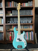 G&L Fullerton Deluxe SB-1 Bass 2021 - Turquoise