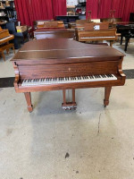 Steinway M