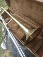Yamaha trombone- brass and silver