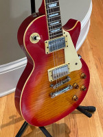 Epiphone Gibson Les Paul Standard Guitar