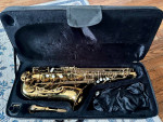 Barely used Glory Gold Laquer E Flat Alto Saxophone