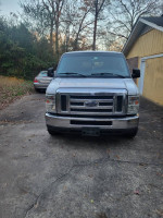 Ford E-350 106,000 mi