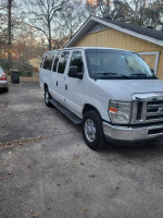Ford E-350 106,000 mi