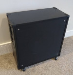 Celestion Fullback 15" and speaker cabinet
