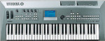 YAMAHA MM6 KEYBOARD
