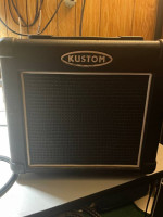 Kustom Dart 10